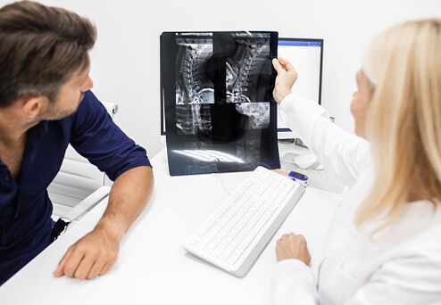Diagnose einer zervikalen Osteochondrose beim Menschen