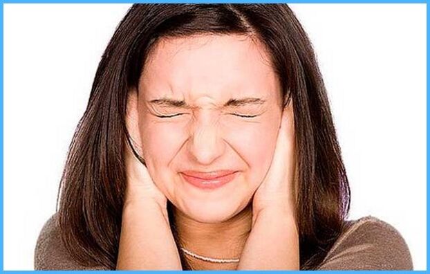 Lärm im Kopf einer Frau ist eines der Anzeichen einer zervikalen Osteochondrose